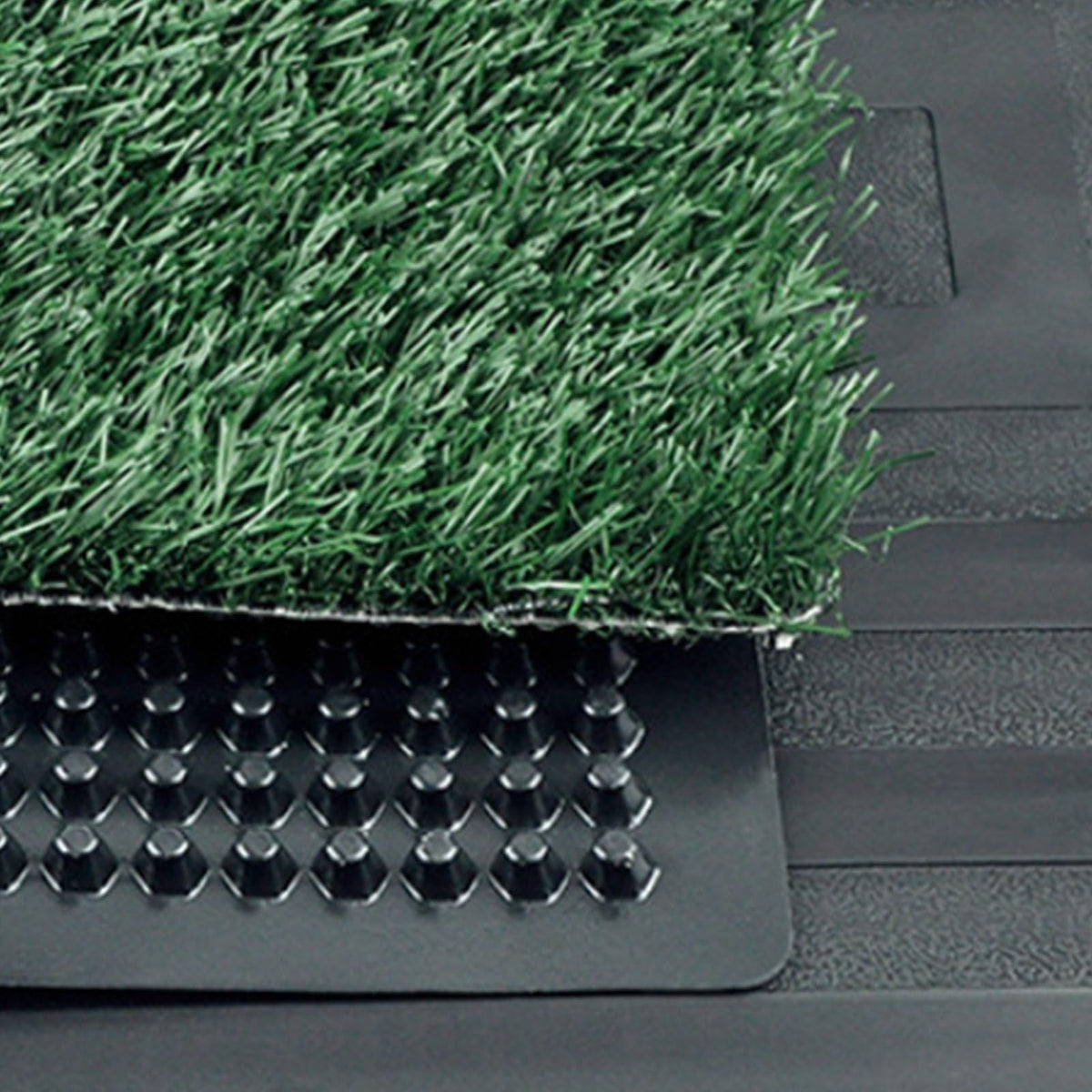 Dog Grass Pad with Tray, 25 x 20 inch M11699