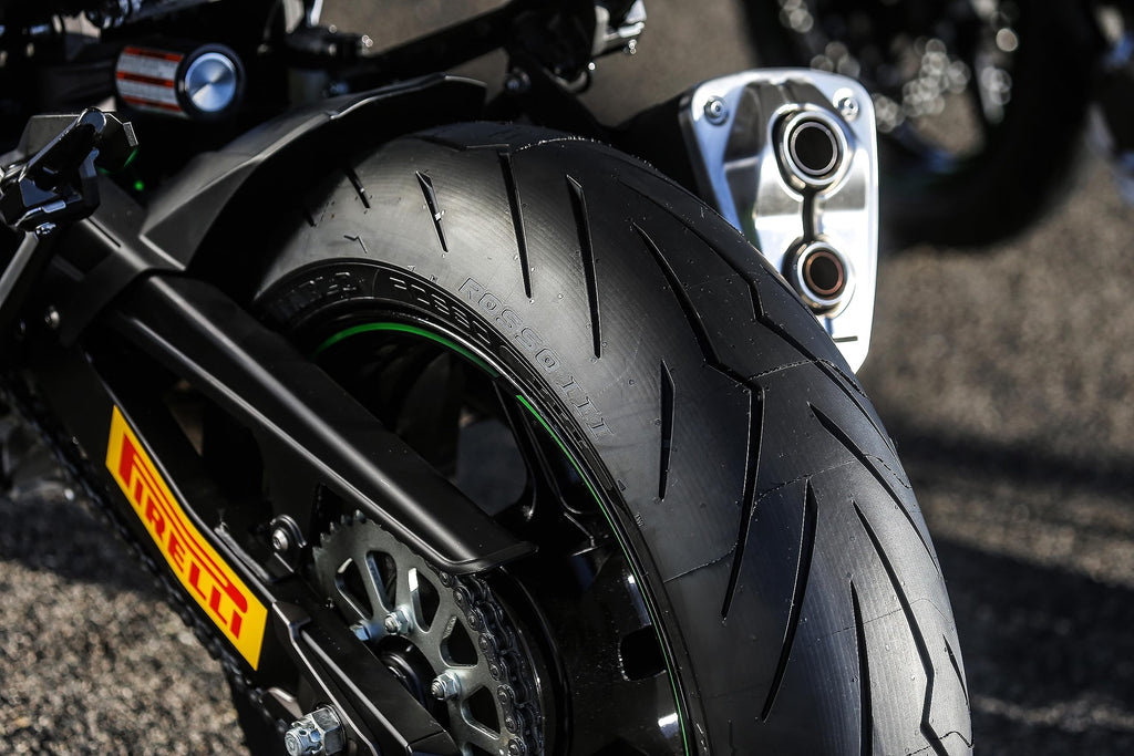 240/45-17 82W Rear Motorcycle Tire N6119